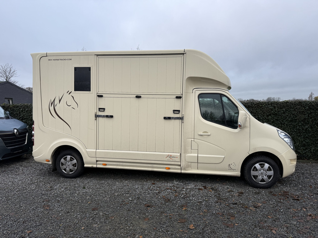 Renault Master PAARDENWAGEN