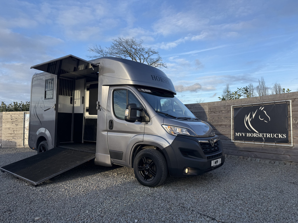 Opel Movano PAARDENWAGEN | HORSETRUCK | STX AKX | STALLION 3XL