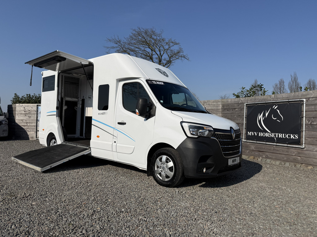 Renault Master | HORSETRUCK | BARBOT | STALLION 5XL
