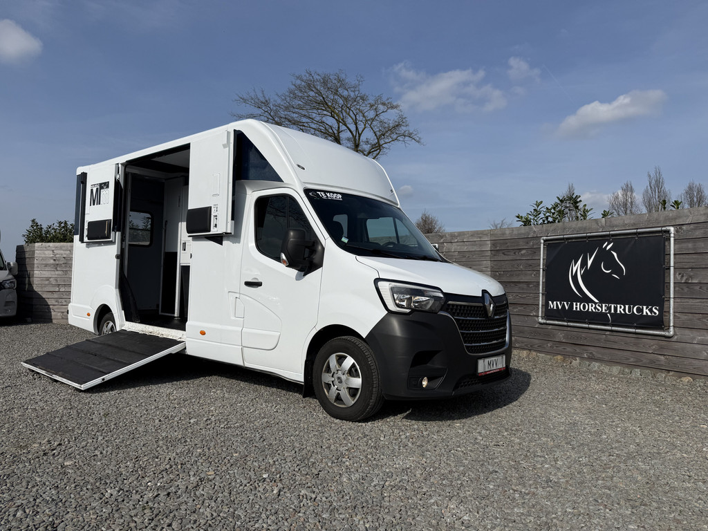 Renault Master | HORSETRUCK | MTM | STALLION 5XL
