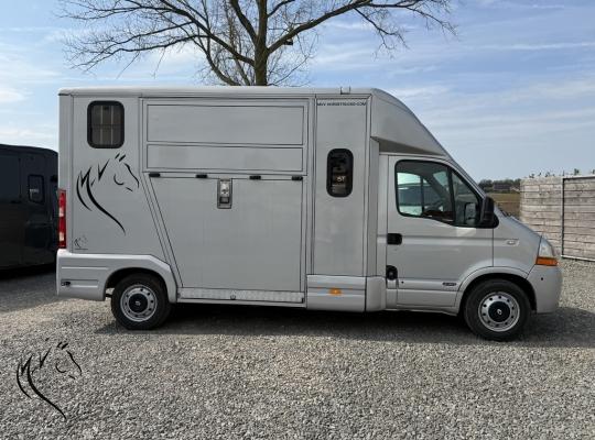 RENAULT DUB CAB 6
