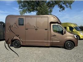 RENAULT 2.3L KR STALLION 3XL
