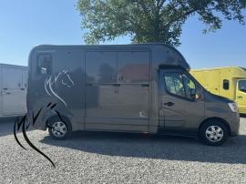 RENAULT KRISMAR STALLION 3XL
