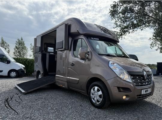 RENAULT KRISMAR 5
