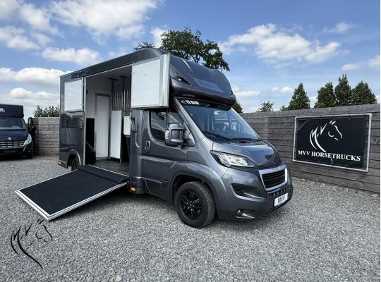 PEUGEOT TRANSMEGA 3XL

