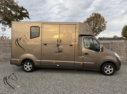 Renault Master PAARDENWAGEN
